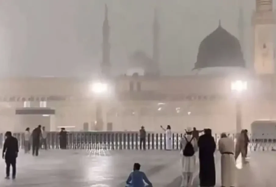 مدینہ منورہ میں موسلادھاربارش اورژالہ باری