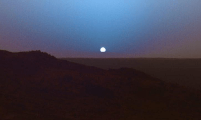 سورج نیلا کیوں پڑا؟ 200 سال پرانی گتھی سلجھ گئی