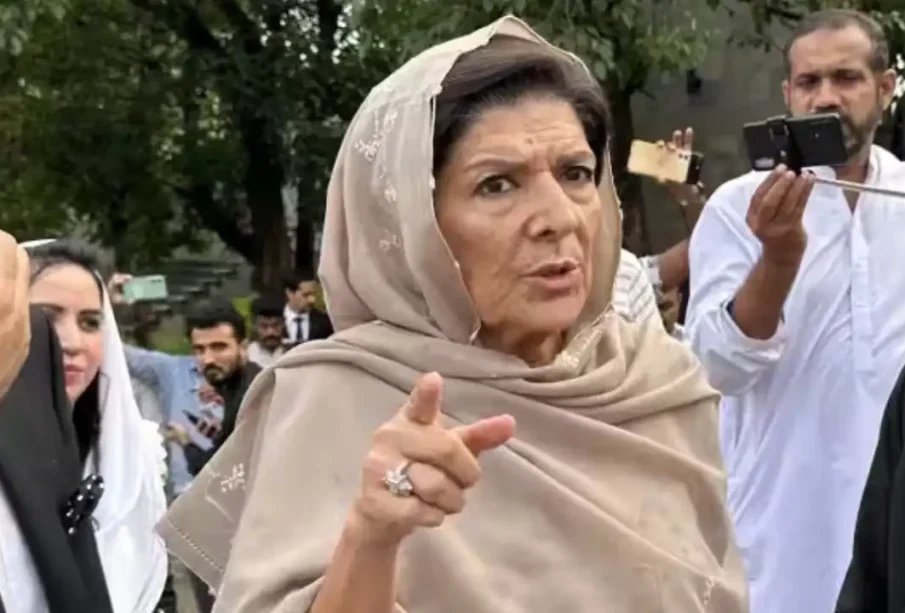 جج کو فیصلہ سنانا بہت مشکل ہو رہا ہے، علیمہ خان