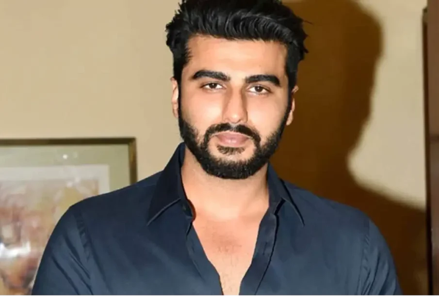 ارجن کپورکی فلم کےسیٹ پرحادثہ، اداکاربھی زخمی 1 ارجن کپورکی فلم کےسیٹ پرحادثہ، اداکاربھی زخمی