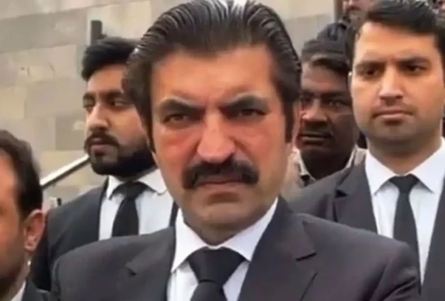 عمران خان کا شیر افضل مروت کواپنا وکیل ماننےسے انکار 1 عمران خان کا شیر افضل مروت کواپنا وکیل ماننےسے انکار