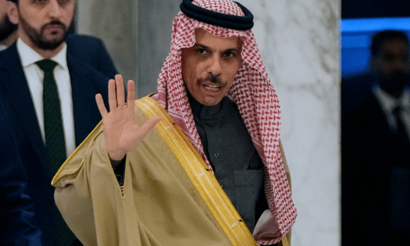 پندرہ سال بعدسعودی وزیرخارجہ کاپہلی بار لبنان کا دورہ