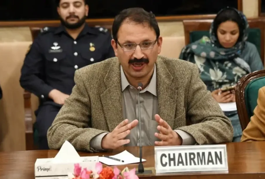 جنید اکبر نے قومی اسمبلی کی قائمہ کمیٹی کی چیئرمین شپ سےاستعفیٰ دے دیا