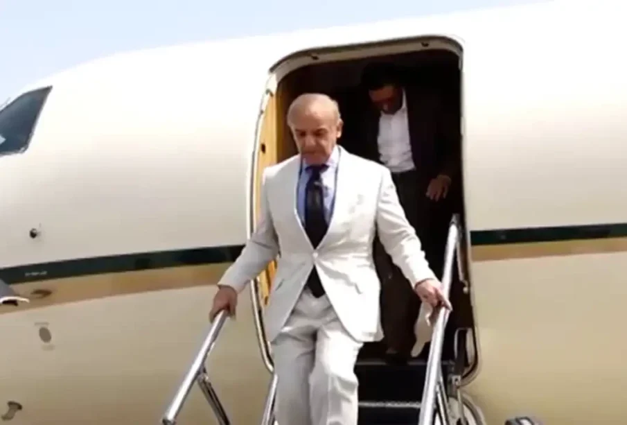 وزیراعظم ایک دن کےدورےپرکوئٹہ پہنچ گئے