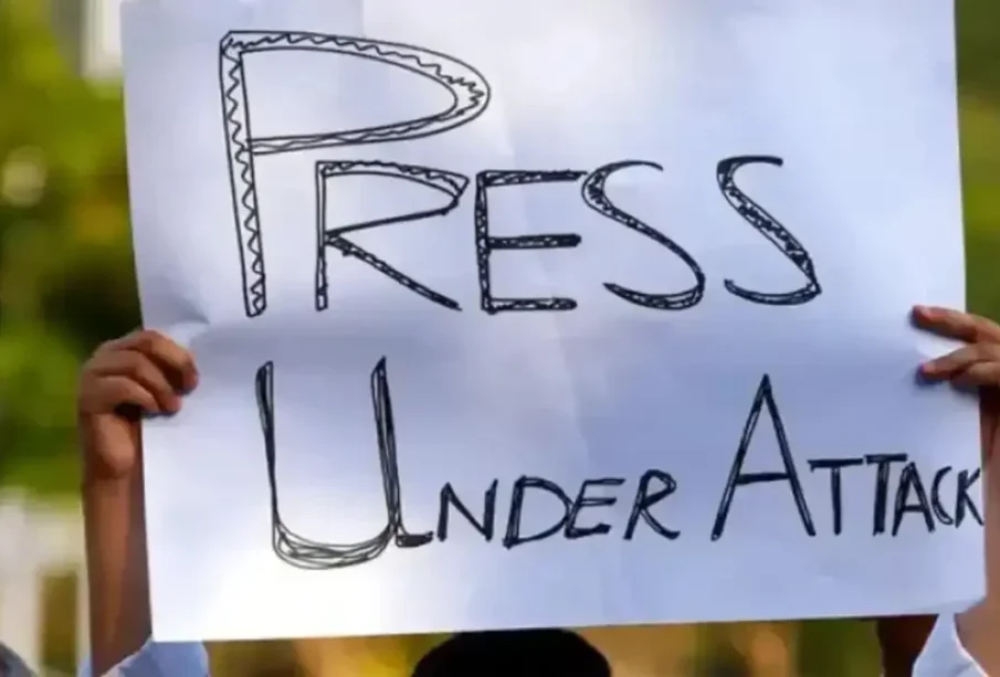 پیکاایکٹ : حکومت اور صحافی ایک ساتھ بیٹھنےکوتیار