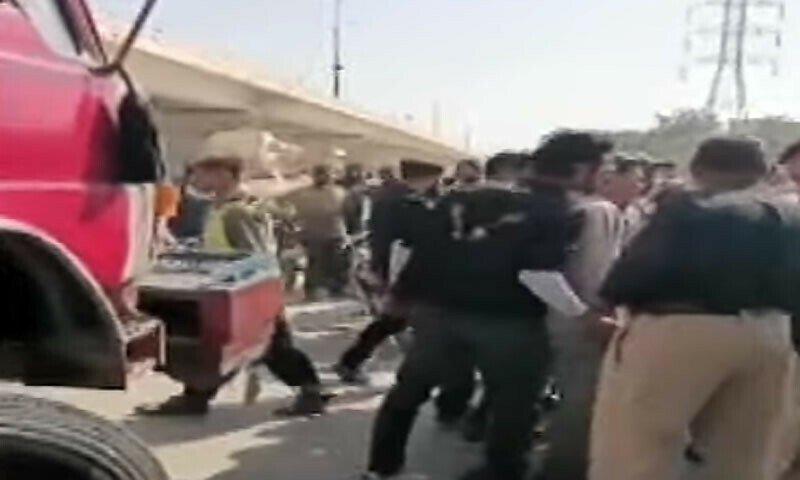 ہیوی ٹریفک کےخلاف شہریوں نےازخود محاذسنبھال لیا