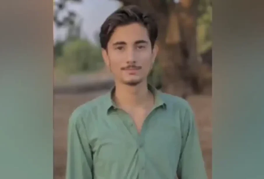 پشاور کا انیس خان بھی بےرحم لہروں کی نذر ہوگیا