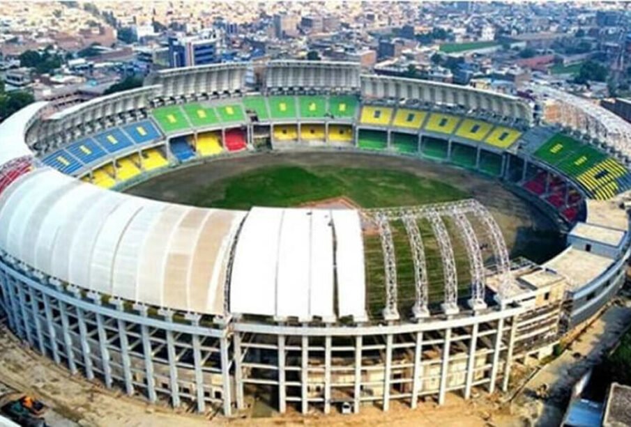 ارباب نیاز اسٹیڈیم کا نام عمران خان کرکٹ اسٹیڈیم رکھ دیاگیا