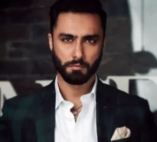 احمد علی اکبر نےشادی کی تصاویرپوسٹ نہ کرنے کی درخواست کردی