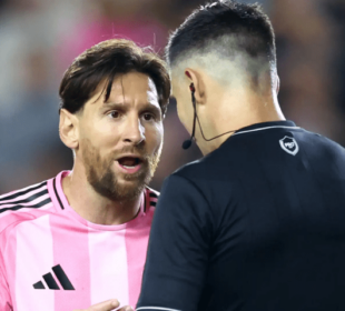 میسی سےآٹو گراف کیوں مانگا ؟ ریفری پرپابندی لگ گئی