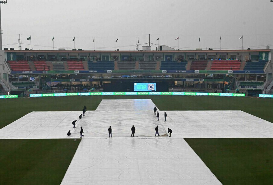 پاکستان اور بنگلادیش کامیچ ٹاس تاخیرکاشکار