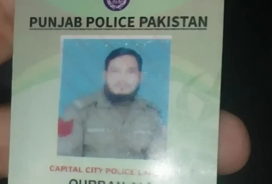 لاہورمیں نامعلوم افرادکی فائرنگ سےپولیس اہلکارجاں بحق 1 لاہورمیں نامعلوم افرادکی فائرنگ سےپولیس اہلکارجاں بحق