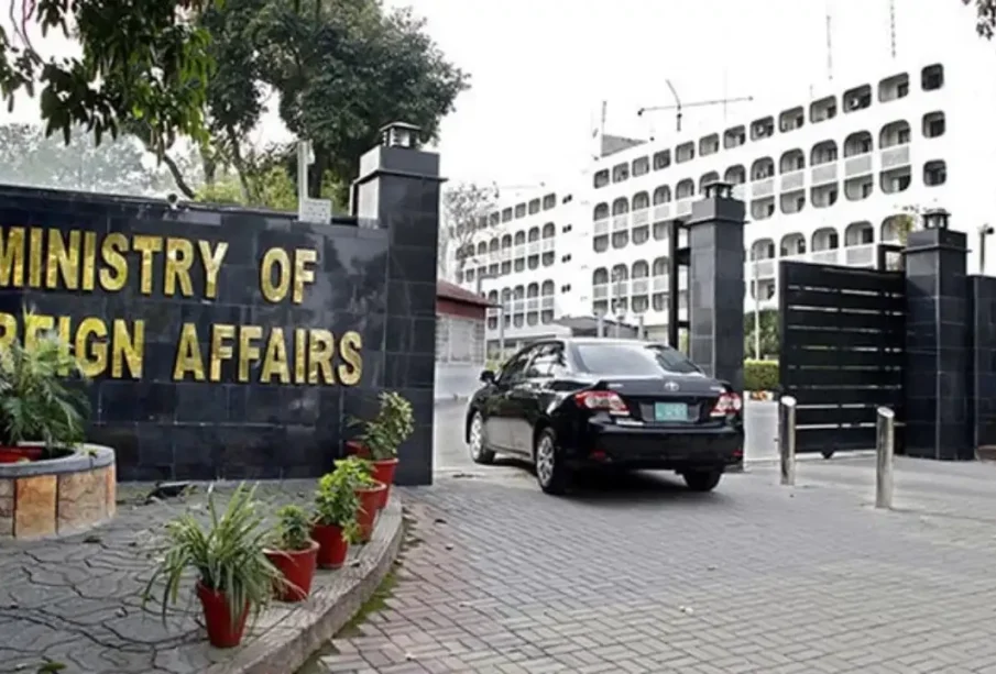 امریکا سےپاکستانی سفیرکوڈی پورٹ کئےجانے پر دفترخارجہ کاردعمل