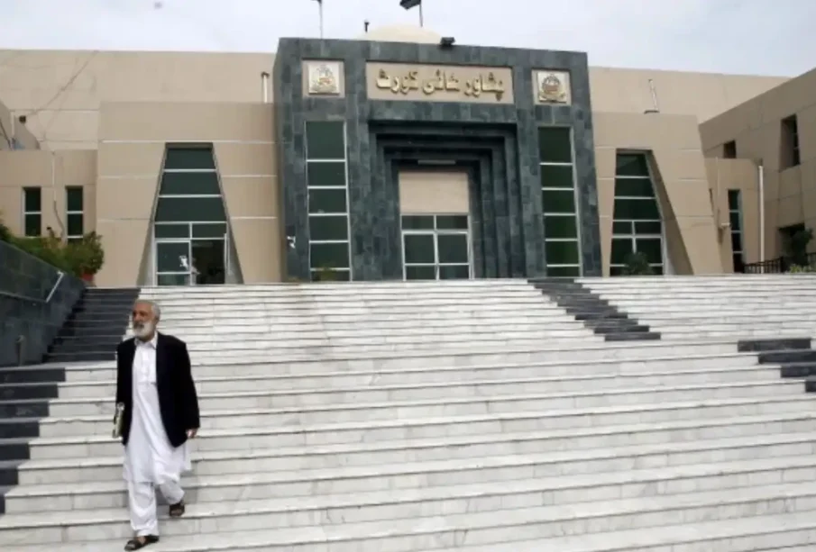 خیبرپختونخوا حکومت گیارہ مہینوں میں 3،546 مقدمات ہارگئی