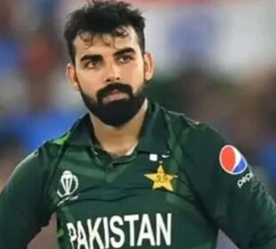 شاداب خان کس پرفارمنس پر ٹیم میں لائے گئے؟ شدیدتنقید