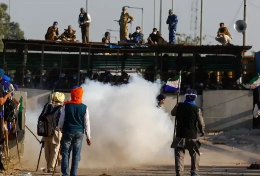 حکومت نے کسانوں پر کریک ڈاؤن کردیا ، سیکڑوں گرفتار