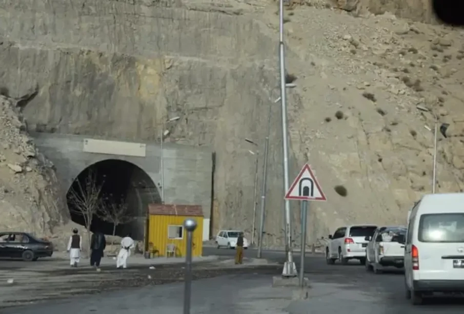 کوئٹہ ؛ لک پاس کےقریب خودکش دھماکہ 1 کوئٹہ ؛ لک پاس کےقریب خودکش دھماکہ