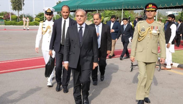 جعفرایکسپریس حملہ : وزیراعظم آج بلوچستان کادورہ کرینگے