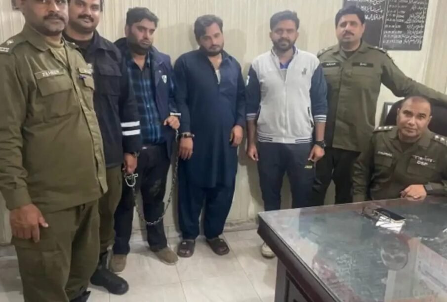 باپ سے200 ملین ہتھیانےکےلیےاغواءکاڈرامہ کرنےوالا گرفتار