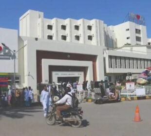 پلمبرکوادارہ امراض قلب میں ایڈمنسٹریٹر بنادیاگیا