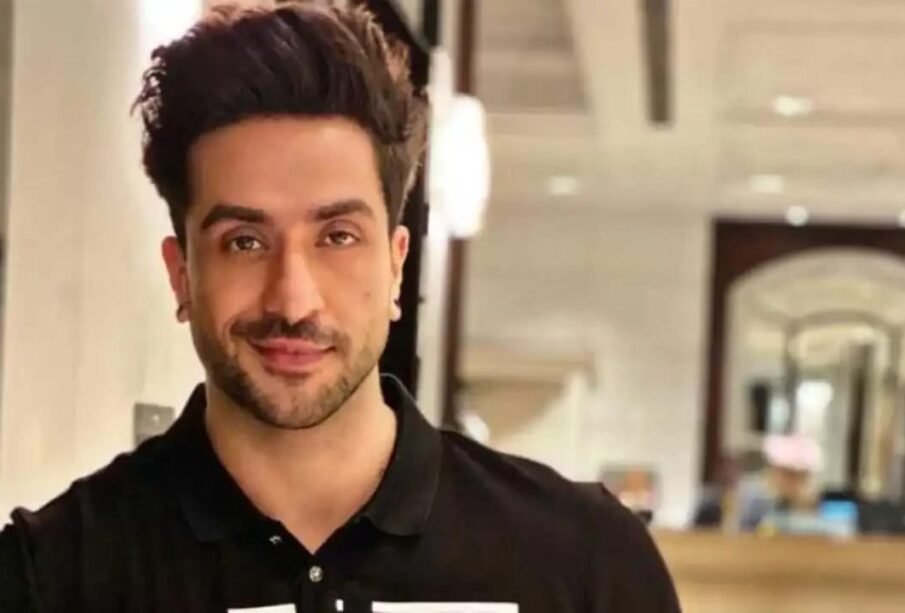 علی گونی نےمداحوں کےساتھ اہم رازشئیرکردیا