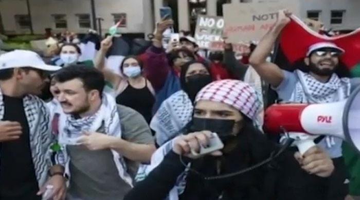 فلسطین کےلیےآوازبلندکرنےوالے طلباء ٹرمپ کےنشانےپر