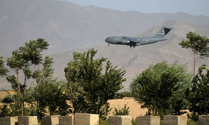 بگرام ائیرپورٹ امریکہ کےحوالےکرنے کی تردید 1 بگرام ائیرپورٹ امریکہ کےحوالےکرنے کی تردید