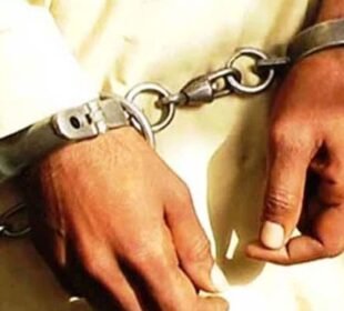 ڈکیتی کی جھوٹی کال کرنے پر 2 ملزمان گرفتار