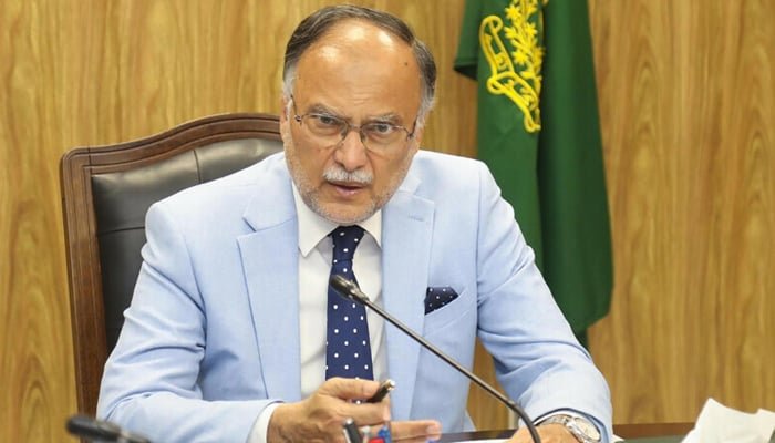 پی ٹی آئی کے بانی ایک سزا یافتہ مجرم ہیں