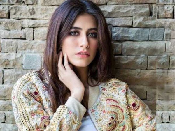 سائرہ یوسف نے سالگرہ کس کے ساتھ منائی 1 سائرہ یوسف نے سالگرہ کس کے ساتھ منائی