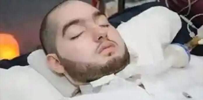 "سلیپنگ پرنس" 36 سال کے ہو گئے