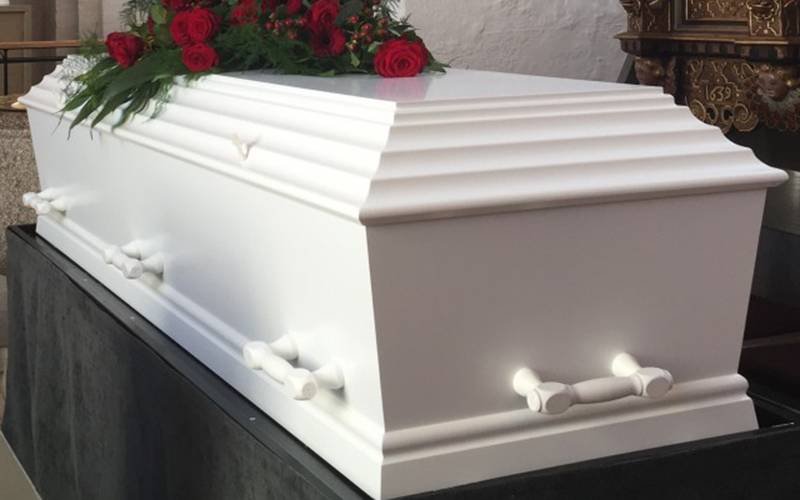 آخری رسومات سے بچنے کے لیے باپ کی لاش چھپا دی