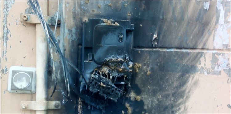 30 گھروں کے بجلی میٹرز میں آگ لگ گئی