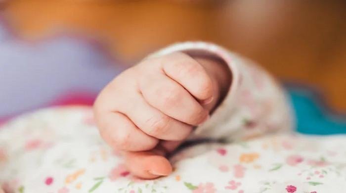 روئےکیوں ؟ ماں نے 3 ماہ کا بچہ قتل کرڈالا