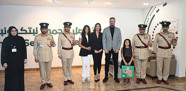 8 سالہ بچی نے لاکھوں کی رقم لوٹا دی 1 8 سالہ بچی نے لاکھوں کی رقم لوٹا دی