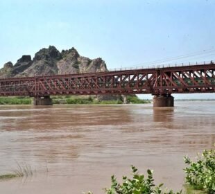 بھارت نے 24 گھنٹے بعد دریائے چناب میں پانی چھوڑ دیا 5 بھارت نے 24 گھنٹے بعد دریائے چناب میں پانی چھوڑ دیا