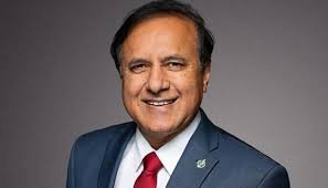 کینیڈا کے پہلے پاکستانی نژاد وزیر