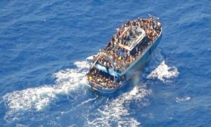 ایران : انسانی اسمگلروں سے 10 پاکستانی شہری برآمد 1 ایران : انسانی اسمگلروں سے 10 پاکستانی شہری برآمد