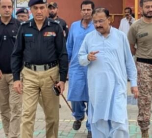 قیدی سرنڈر کریں گے تو نرمی برتی جائے گی