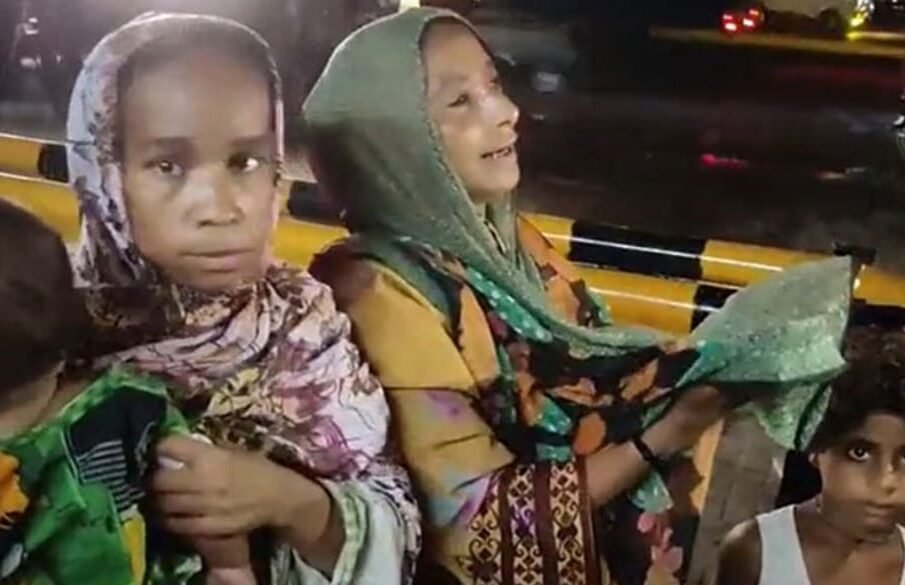 ماں نے فرار قیدی کو خود پولیس کے حوالے کر دیا 1 ماں نے فرار قیدی کو خود پولیس کے حوالے کر دیا