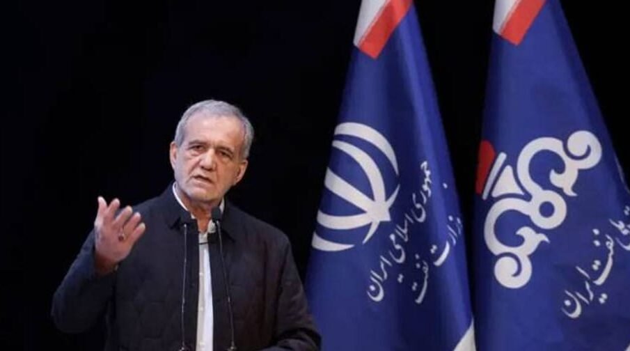 ہم کسی کے آگے نہیں جھکیں گے 1 ہم کسی کے آگے نہیں جھکیں گے