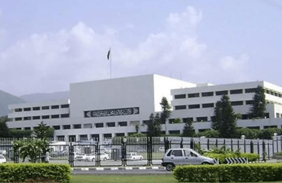 اسرائیلی حملے کے خلاف سینیٹ اور قومی اسمبلی میں قرارداد منظور