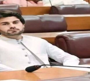 رکن قومی اسمبلی مبارک زیب کے گھر پر راکٹ حملہ