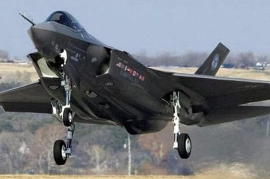 ایران نے اسرائیل کے 10 طیارے مار گرائے 1 ایران نے اسرائیل کے 10 طیارے مار گرائے