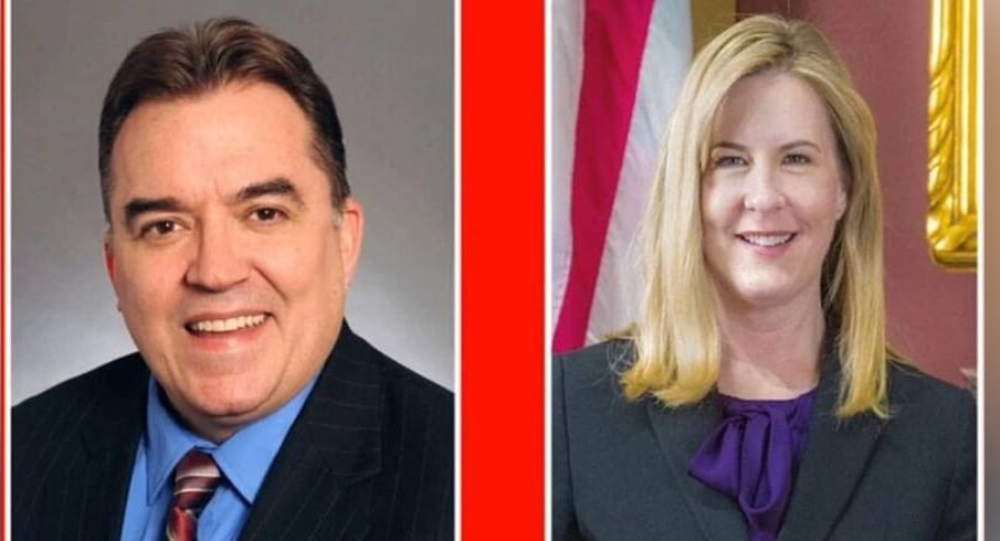 امریکہ کی سابق اسپیکر شوہر سمیت قاتلانہ حملے میں جاں بحق 1 امریکہ کی سابق اسپیکر شوہر سمیت قاتلانہ حملے میں جاں بحق