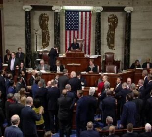 صدر ٹرمپ کا مواخذہ کرنے کی کوشش ناکام