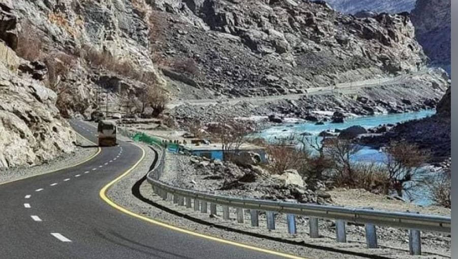 سکردو سے گلگت جانے والی گاڑی لاپتہ