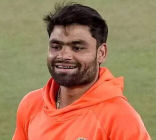 نویں جماعت پاس کرکٹر ایجوکیشن آفیسر بن گیا