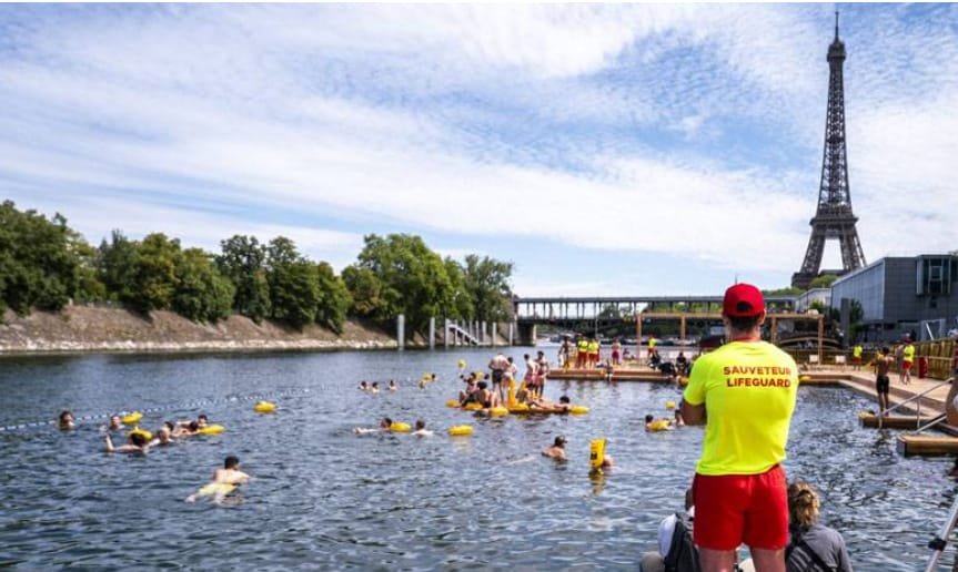 100 سال بعد شہریوں کو نہانے کی اجازت مل گئی