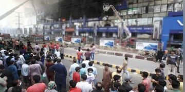 حفیظ سینٹر میں ایک مرتبہ پھر آتشزدگی